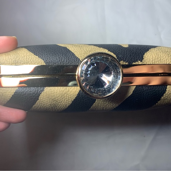 Clutch Purse - Picture 3 of 4